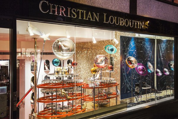 05-christian-louboutin-vetrine-natale