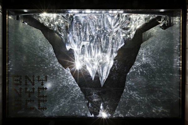 Barneys_New_York-800x533