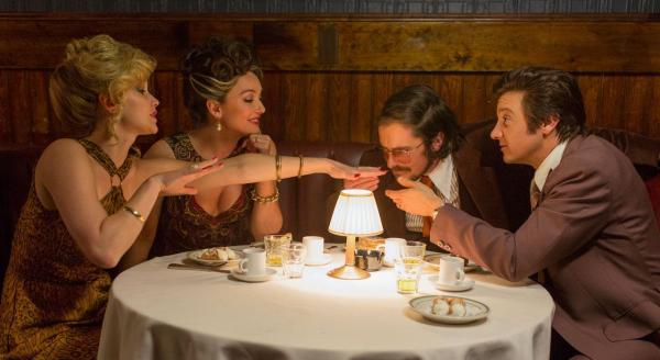 hr_American_Hustle_21