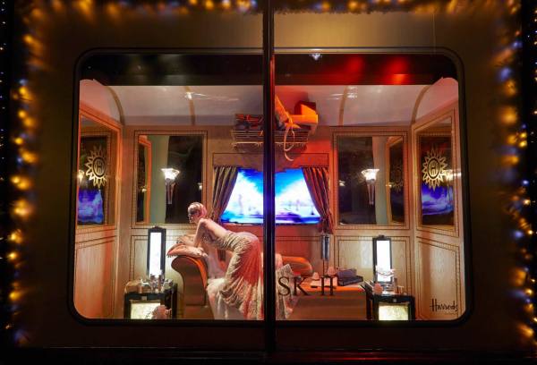 The_Harrods_Christmas_Express_3