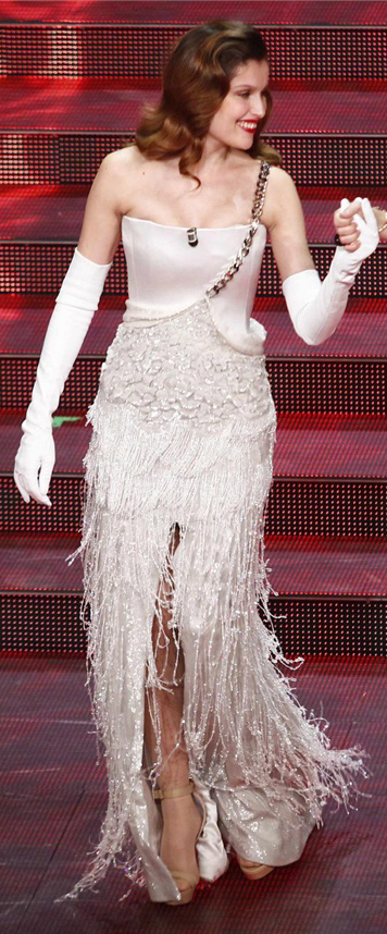 6ac69240-466f-4882-9b9a-d8e5946ba4d4