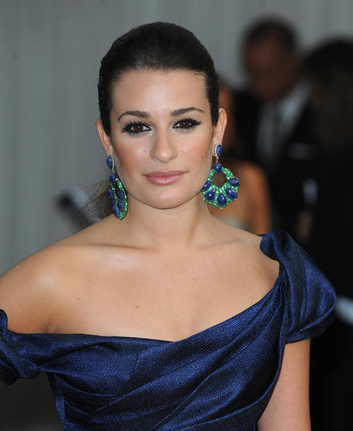 e Lorraine Schwartz earrings