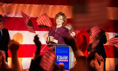 Sigourney Weaver in Political Animals (2012) è Elaine Barrish