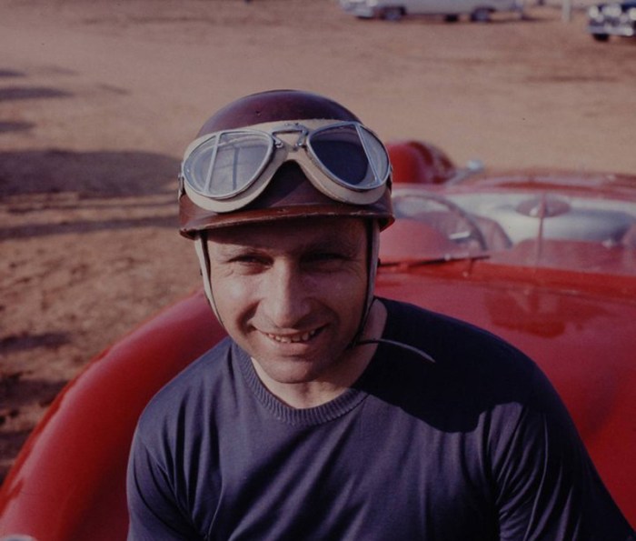 Juan Manuel Fangio: El Maestro del Circuito