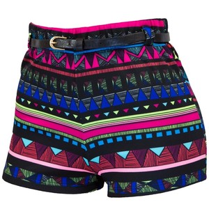 Belted Aztec Print High Waist Short €11 su bodycentral.com