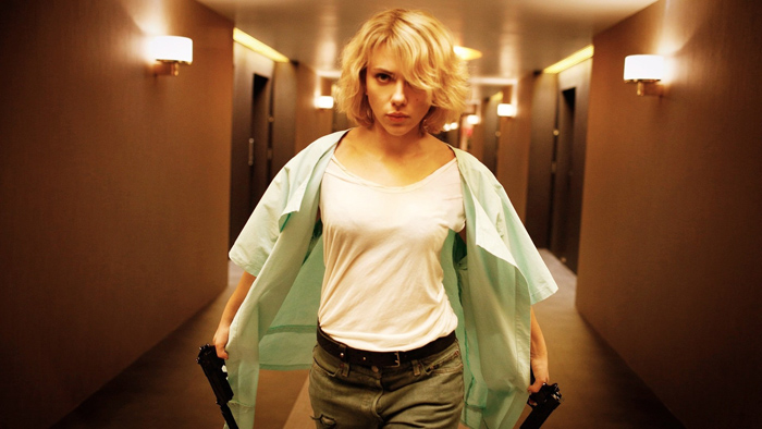 Scarlett Johansson è Lucy (2014)