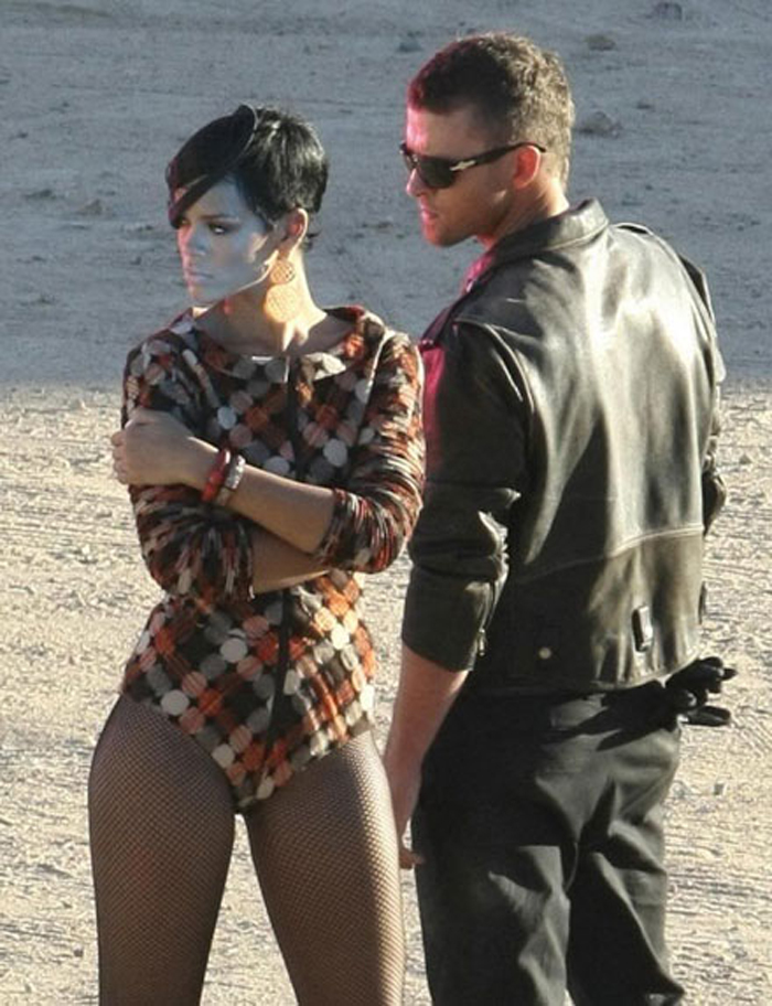 Rihanna in Rehab ft. Justin Timberlake 