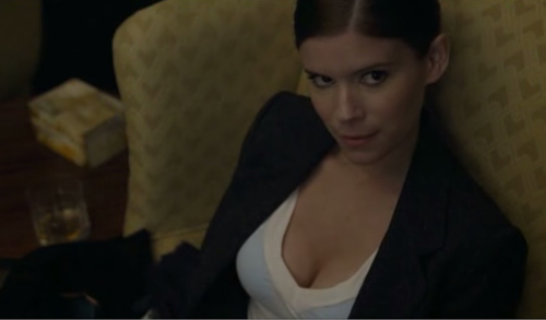 ...e l'altra sbirciatina nel decolleté 