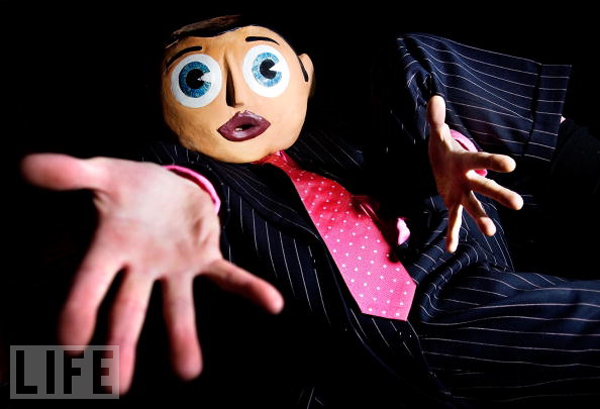 Chris Sievey alias Frank Sidebottom 