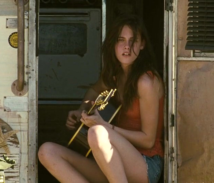 Kristen Stewart in Into the Wild (2007)