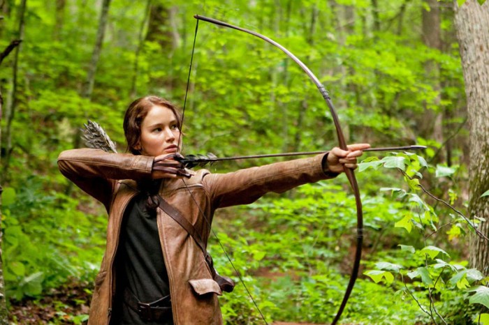 Jennifer Lawrence è Katniss Everdeen nella saga di Hunger Games (2012) 