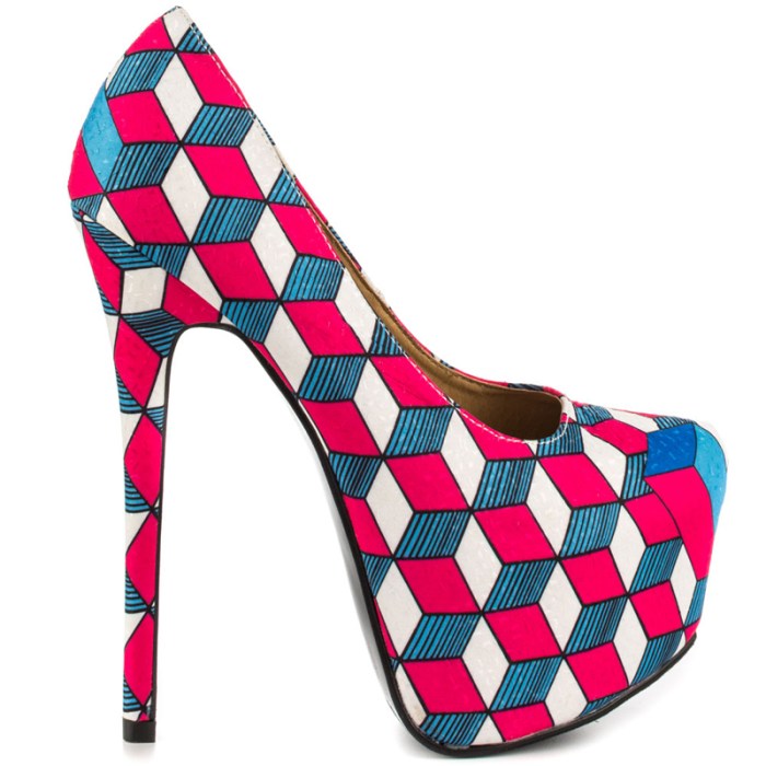 Geo – Fuchsia Liliana $ 54.99 su heels.com