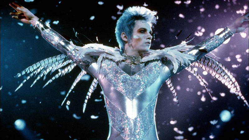 Jonathan Rhys Meyers in Velvet Goldmine, 1998