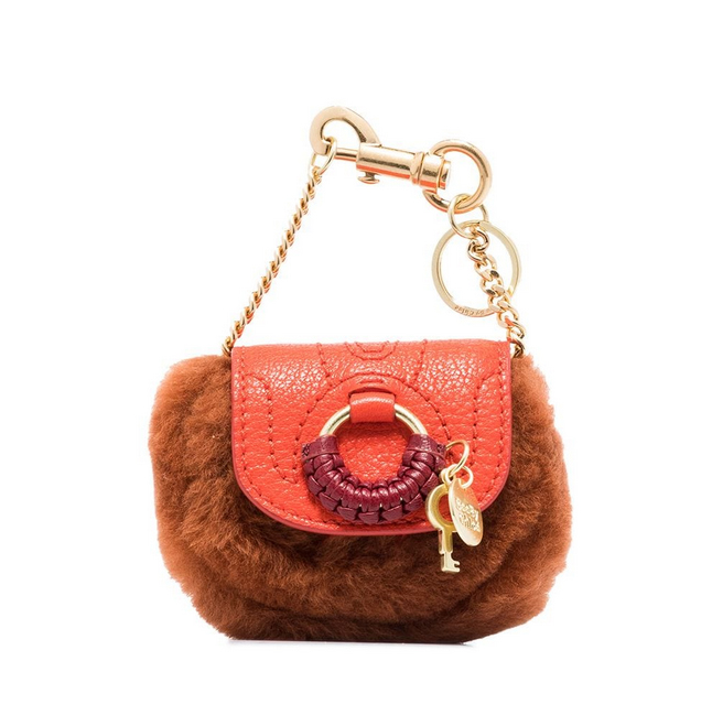 See by Chloé Hana faux-fur detail mini bag 150 € su Farfetch